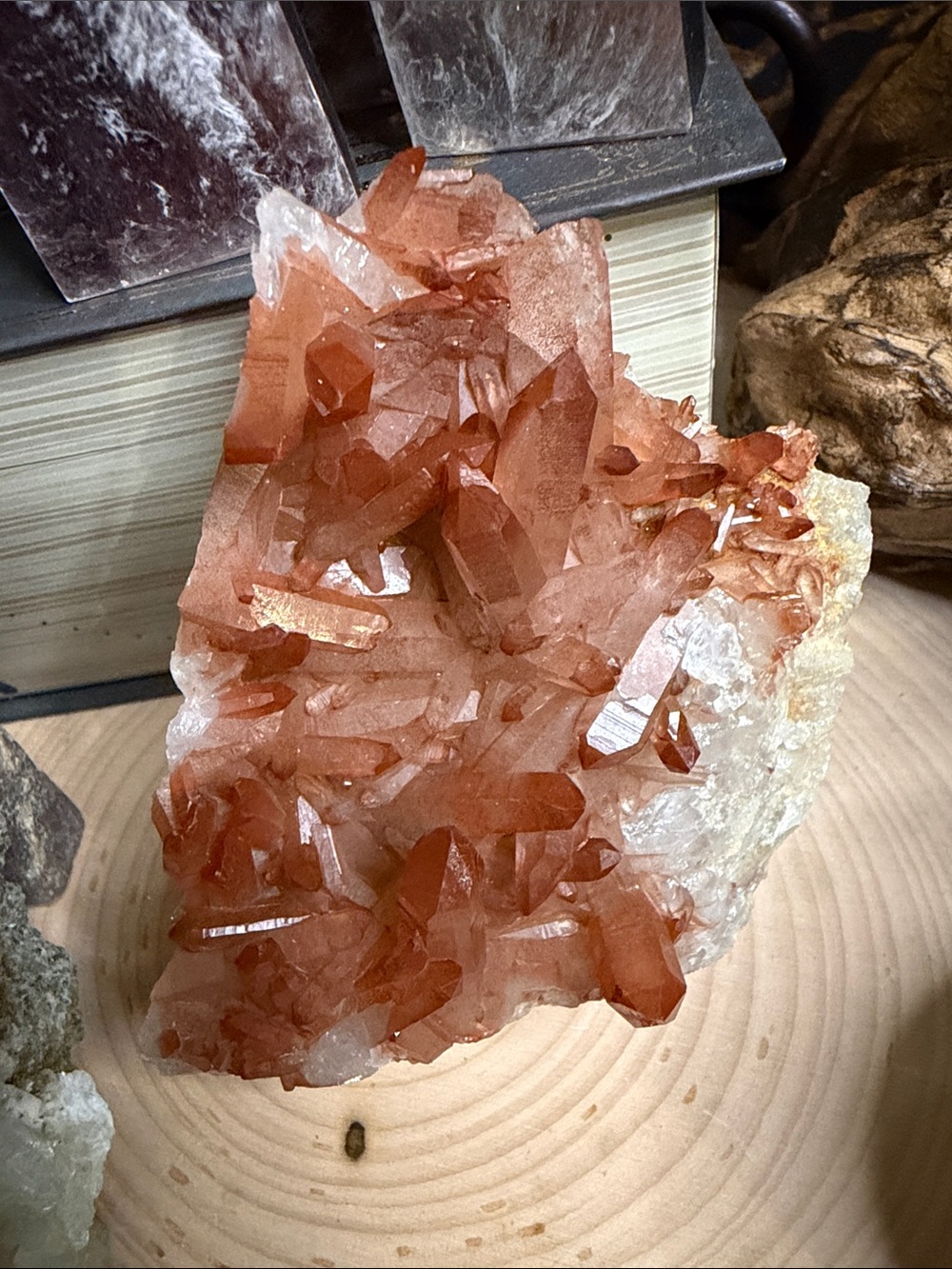 Hematite included quartz from Morocco